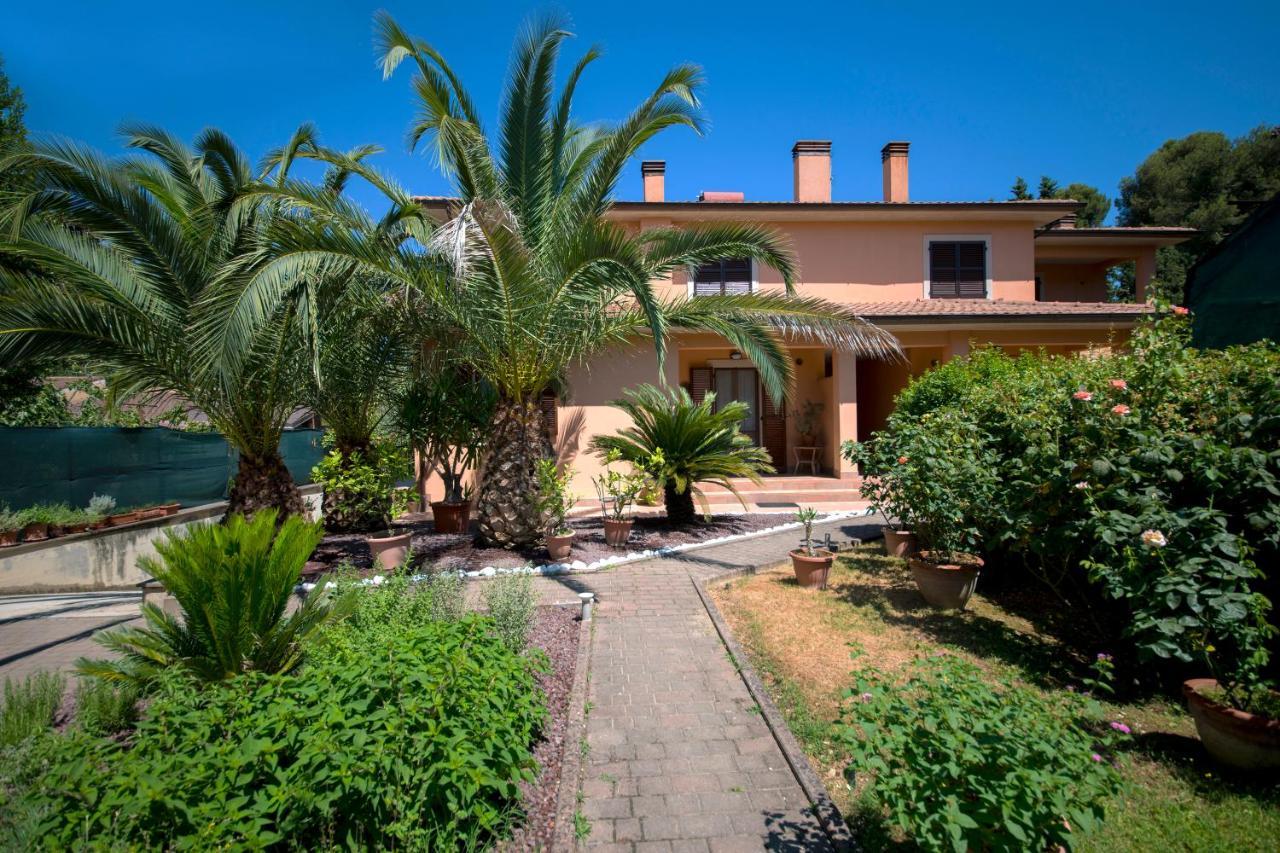 Villa Alida Casa Vacanze Φολίνιο Εξωτερικό φωτογραφία