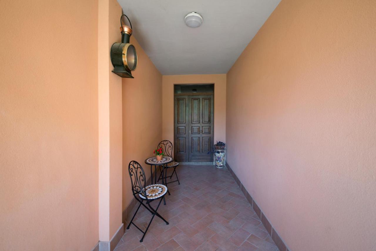 Villa Alida Casa Vacanze Φολίνιο Εξωτερικό φωτογραφία