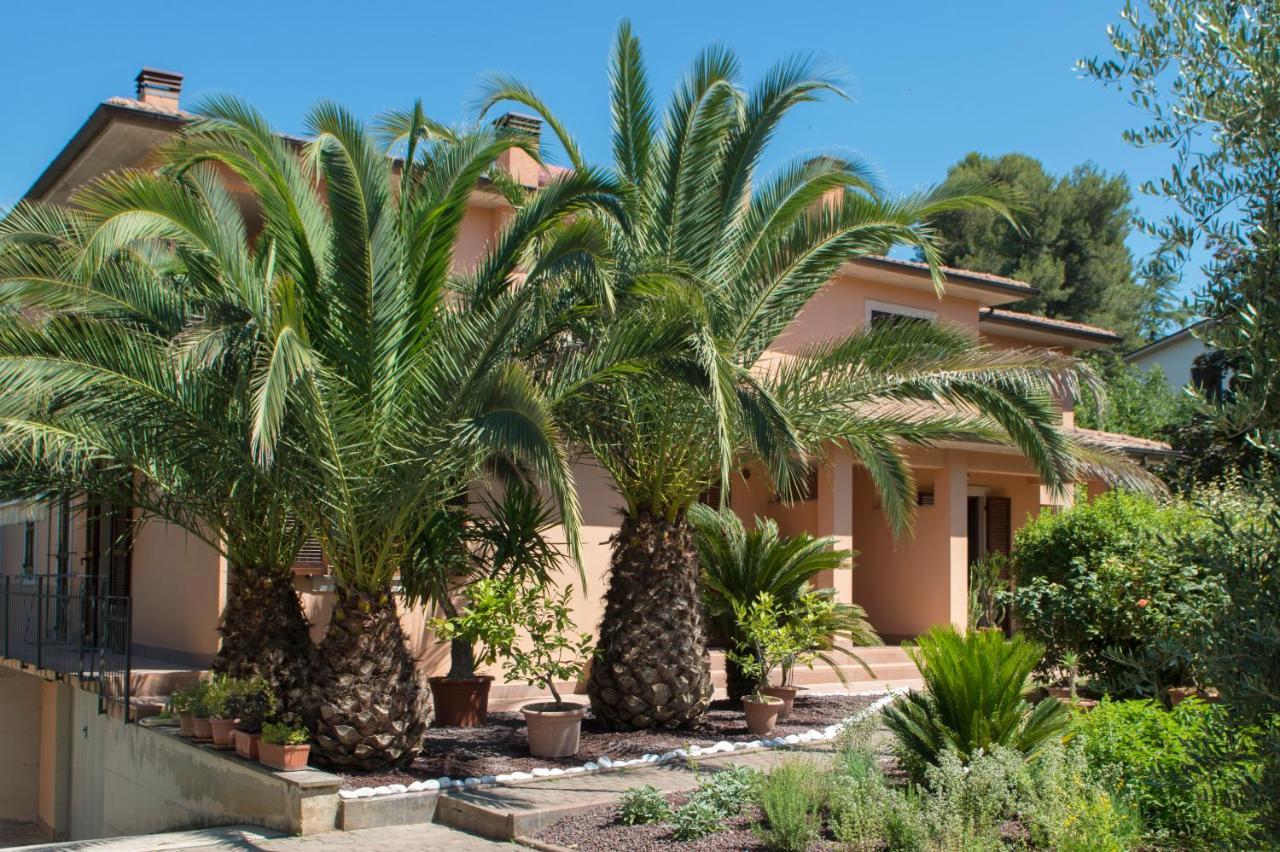 Villa Alida Casa Vacanze Φολίνιο Εξωτερικό φωτογραφία