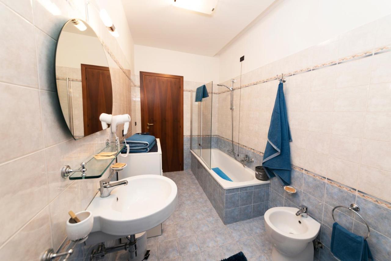 Villa Alida Casa Vacanze Φολίνιο Εξωτερικό φωτογραφία