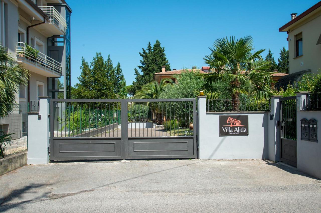 Villa Alida Casa Vacanze Φολίνιο Εξωτερικό φωτογραφία