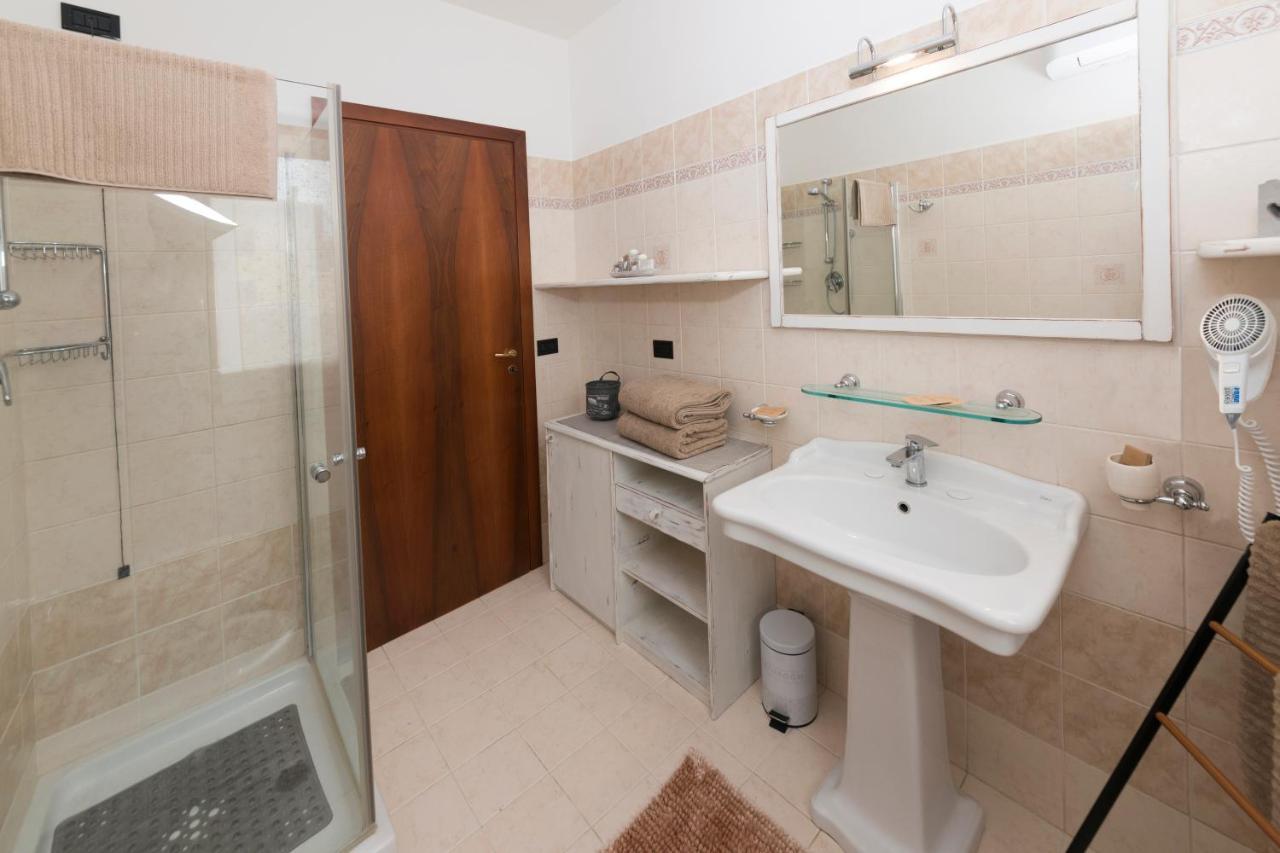Villa Alida Casa Vacanze Φολίνιο Εξωτερικό φωτογραφία
